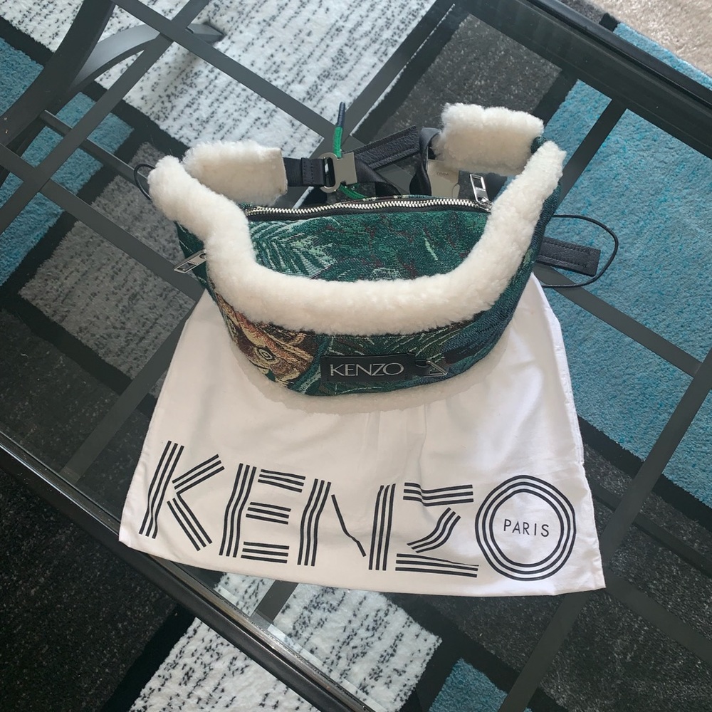 COPY - New Kenzo pouch special edition